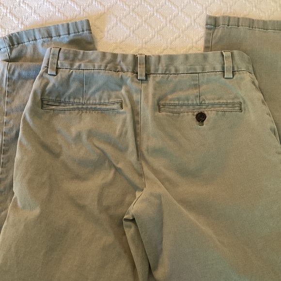 Vineyard Vines Breaker Pant - Slim Fit (28x30) - Picture 3 of 3